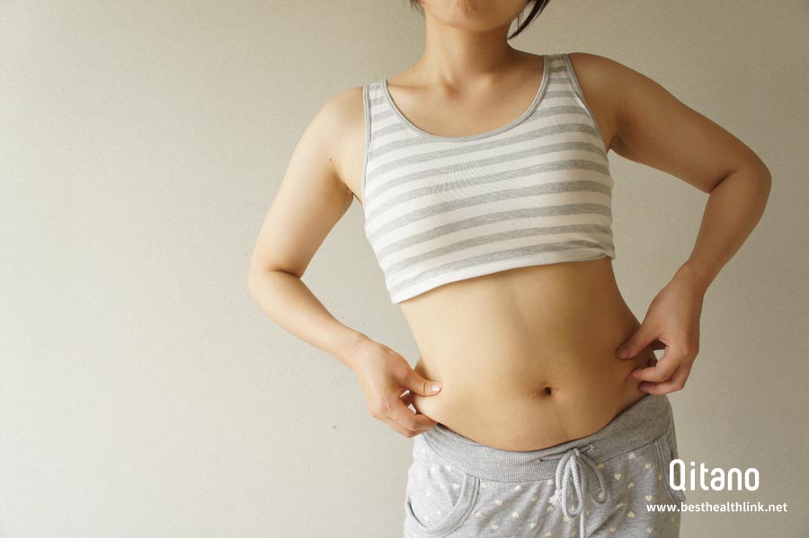 骨盤底筋を締めるとポッコリお腹がへこむ