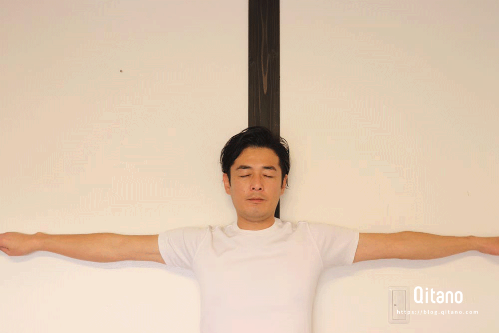 肩甲骨可動域のチェック方法