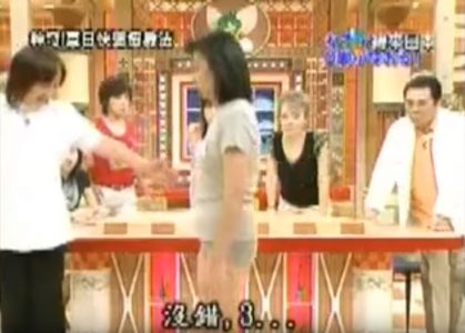 O脚の歩き方正しい情報ですか?